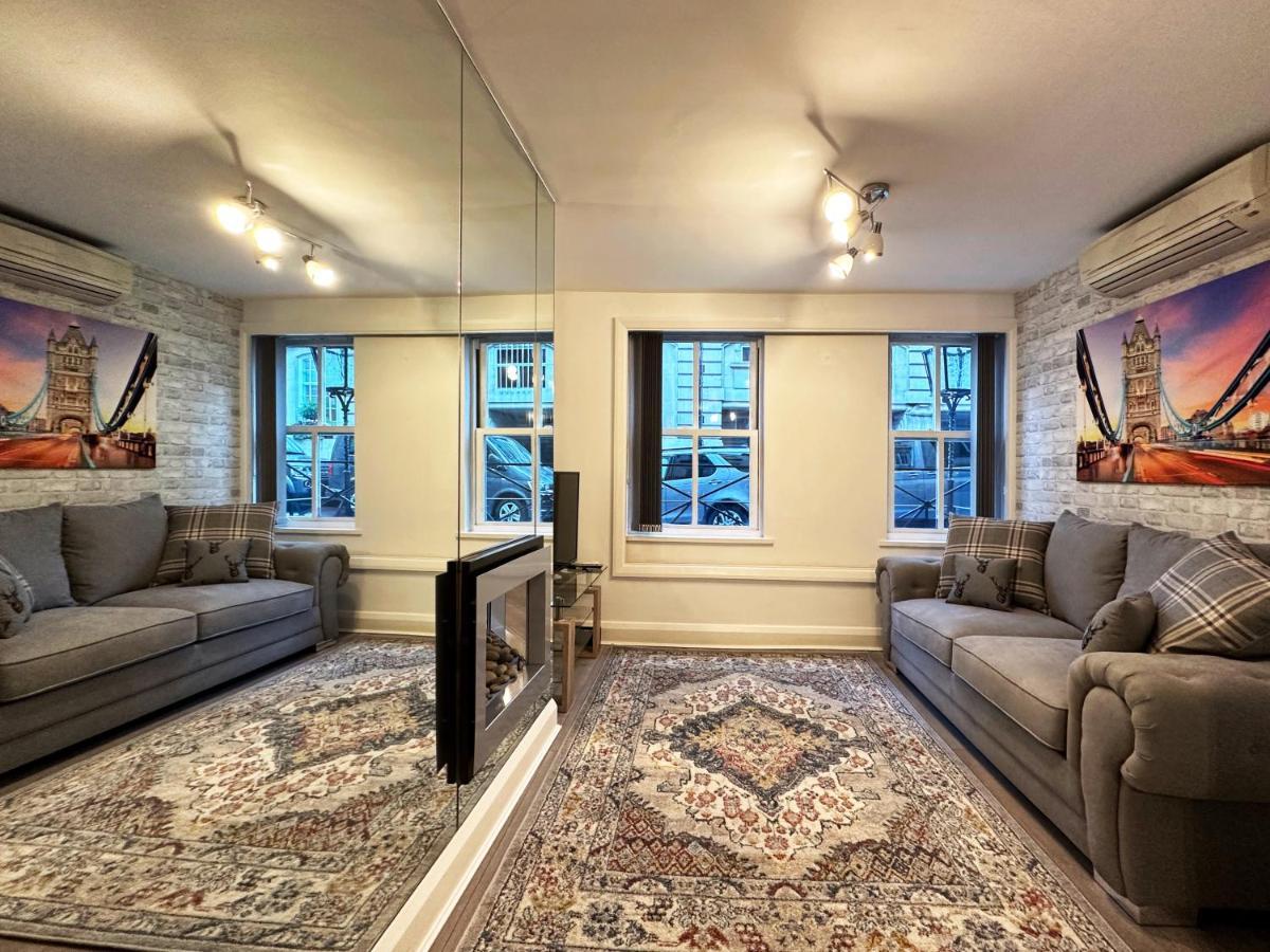 Chic Apartment In Mayfair Лондон Екстериор снимка
